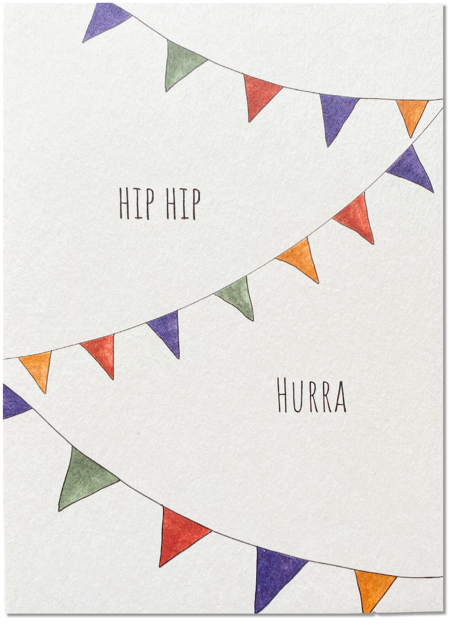 KEITCARDS Postkarte aus Holzschliffkarton HIP HIP HURRA "Wimpelkette" | DIN A6