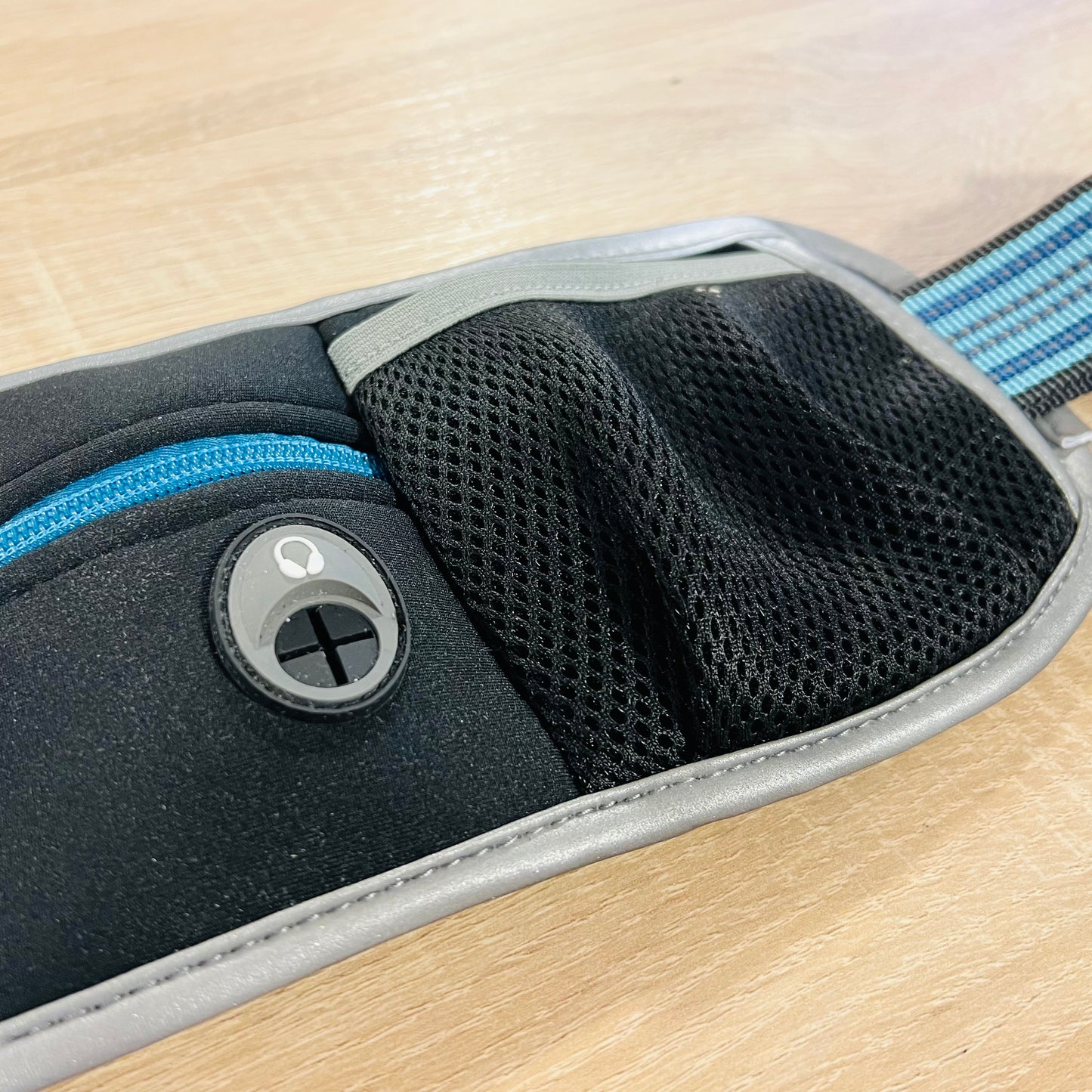 DUVO+ Sportgurt mit verstellbarer Leine / Sports Belt & Line aus Nylon & Neopren | schwarz-blau-türkis