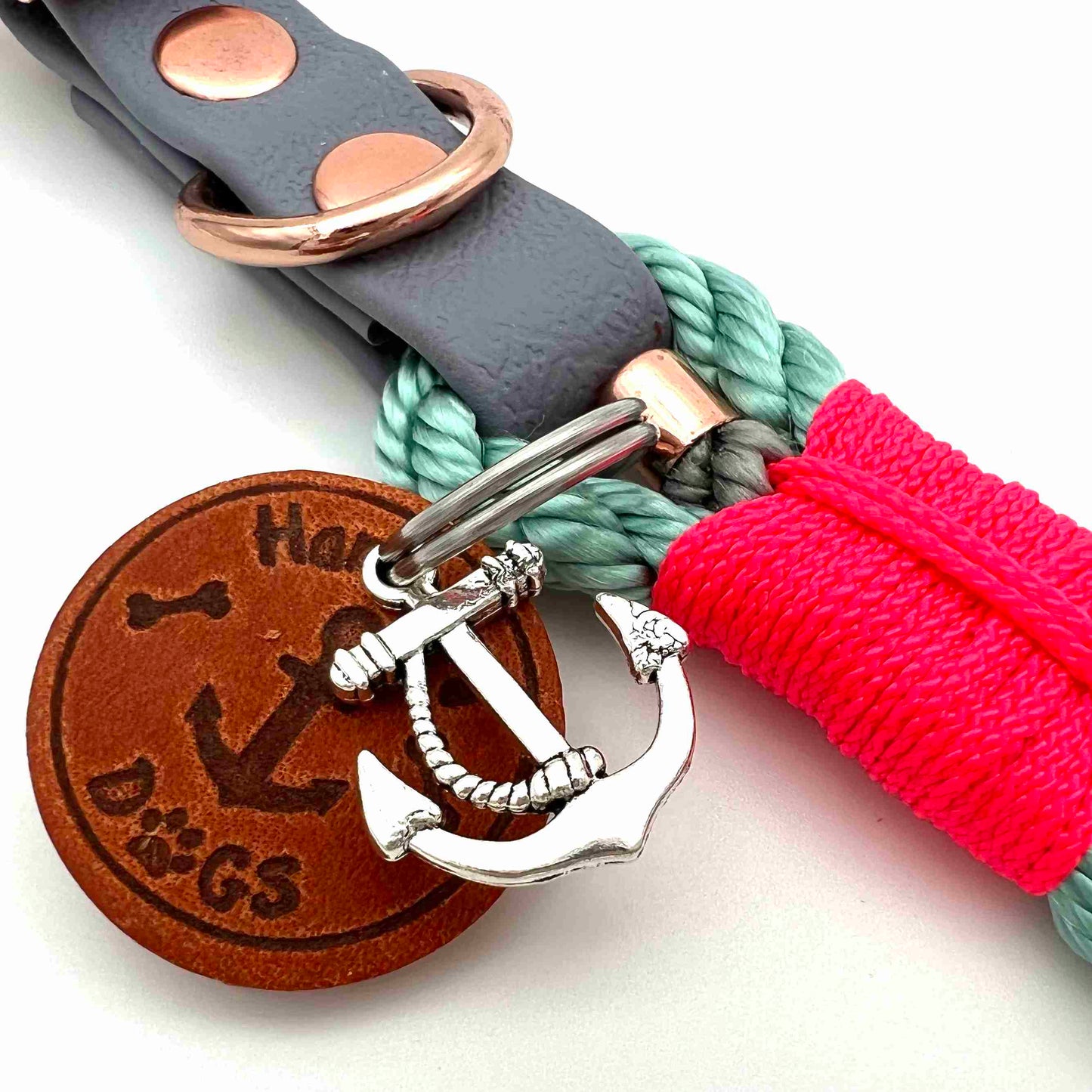 HAMBURG DOGS Handgefertigtes Hundehalsband Bootsmann Sea Gras MINI Flamingo mit BioThane-Riemen | XS, S & M
