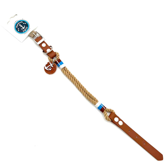 Hundehalsband Bootsmann, Sylt EDITION Captain von "Hamburg Dogs" hat eine schmale Tauhalsung in natur mit Takelung braun-blau-weiß