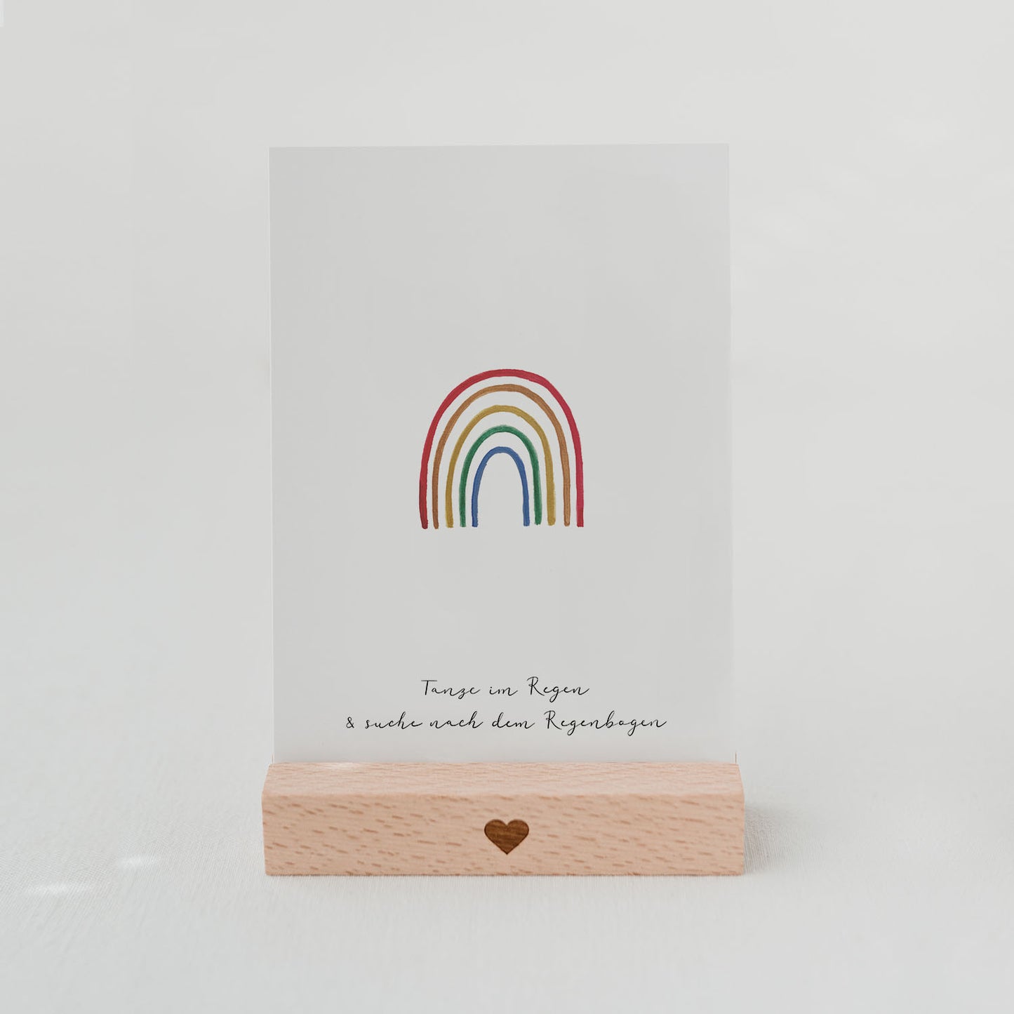EUELNSCHNITT Postkarte mit buntem Regenbogen "Tanze im Regen & suche nach dem Regenbogen" | Din A6