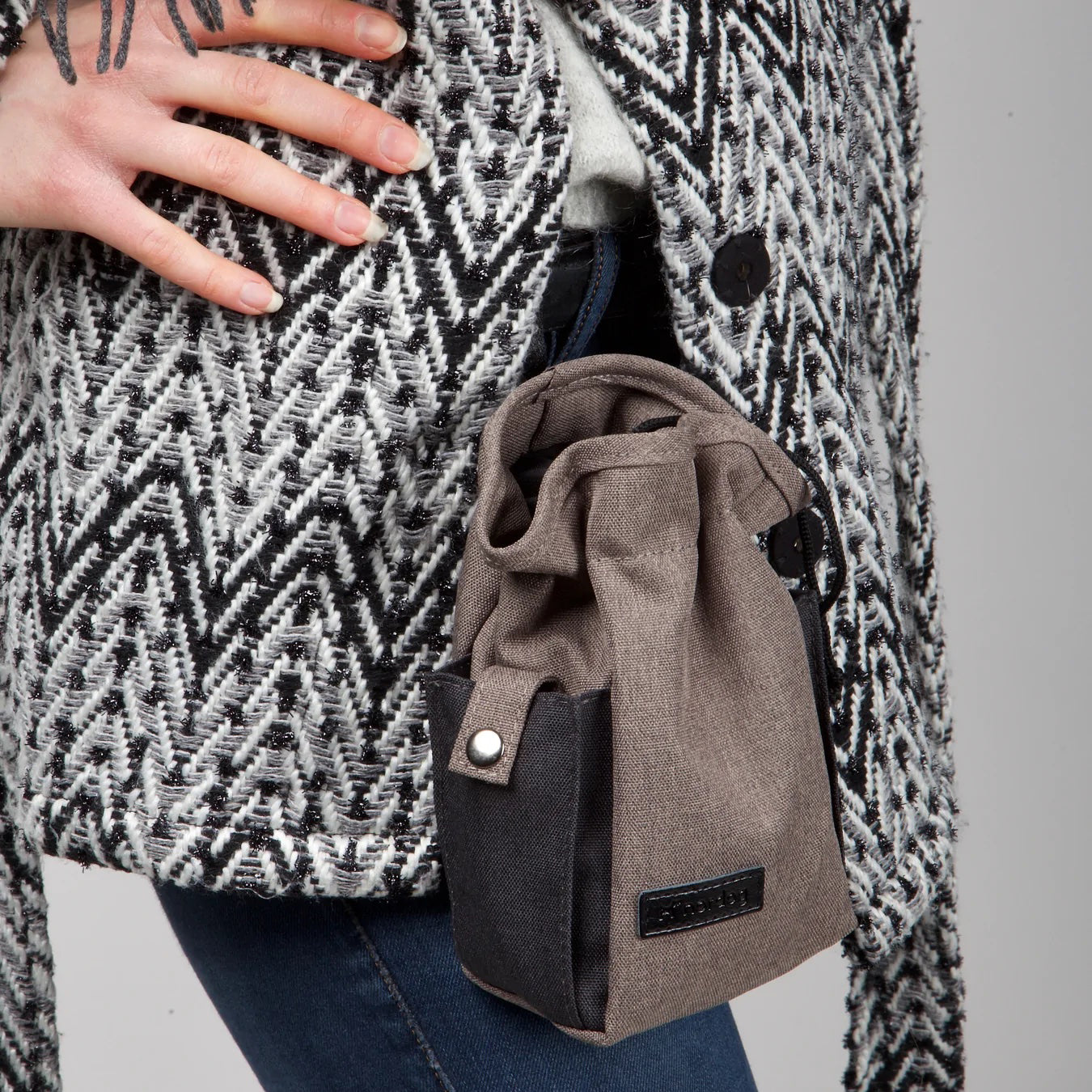 NORDOG "Tenne" die funktionale Leckerli-Tasche mit vielen nützlichen Funktionen