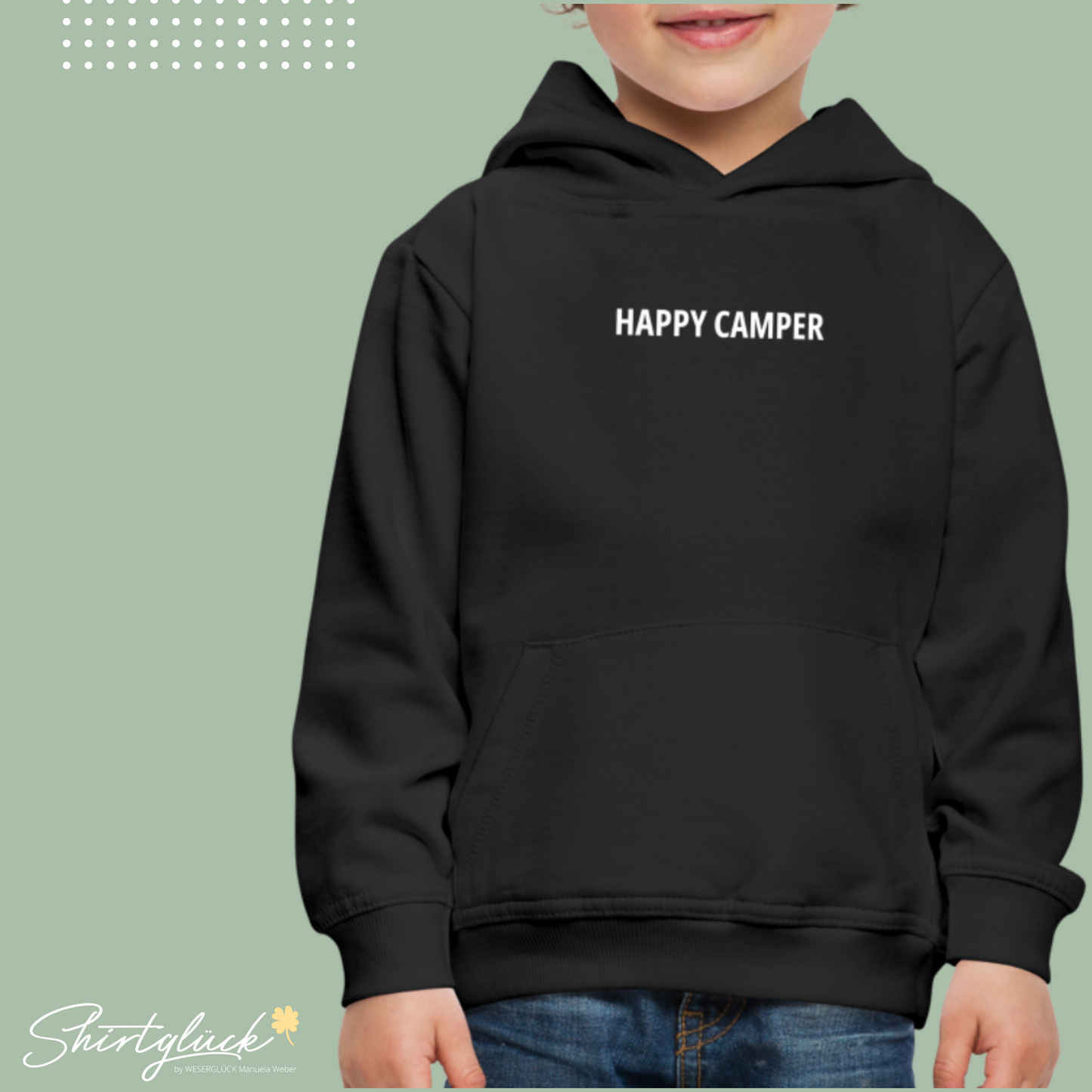 SHIRTGLÜCK Kinder Premium Hoodie „Happy Camper - Adventure is calling“ mit Farbakzent in orange