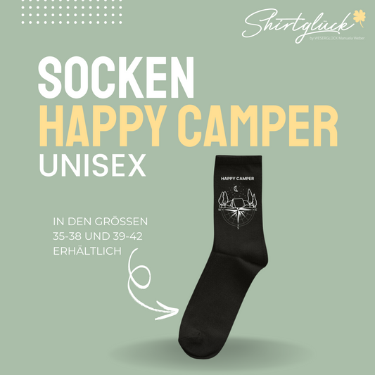 SHIRTGLÜCK Socken „Happy Camper“ schwarz in Größe 35-38 / 39-42 | Motiv: Zelt im Wald mit Kompass