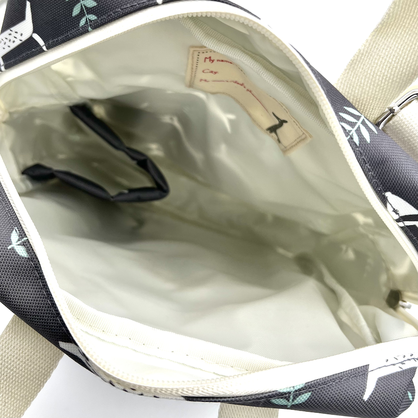 FRESK nachhaltiger Rucksack DACHSY aus recyceltem Material | grau mit weißen Dackeln