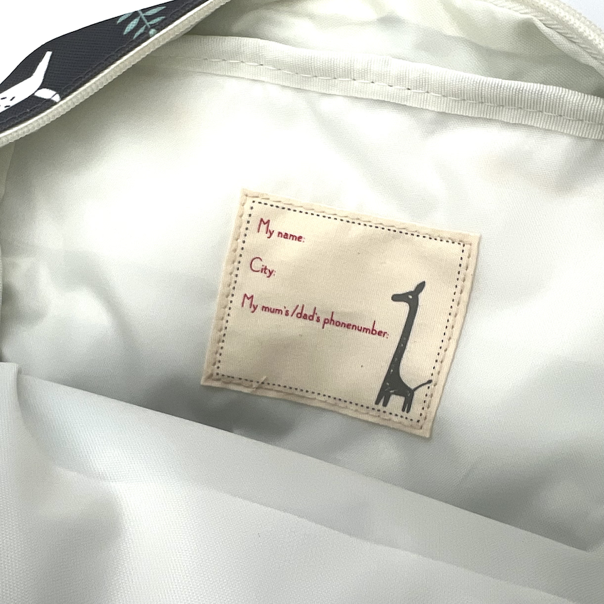 FRESK nachhaltiger Rucksack DACHSY aus recyceltem Material | grau mit weißen Dackeln